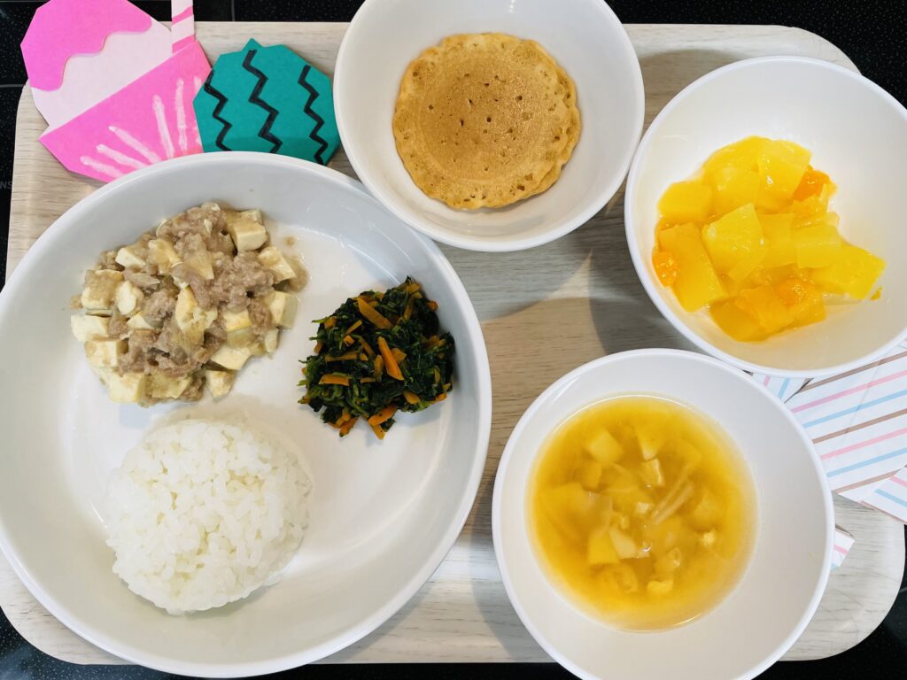 麻婆豆腐 ほうれん草のおひたし おやつ みかんゼリー