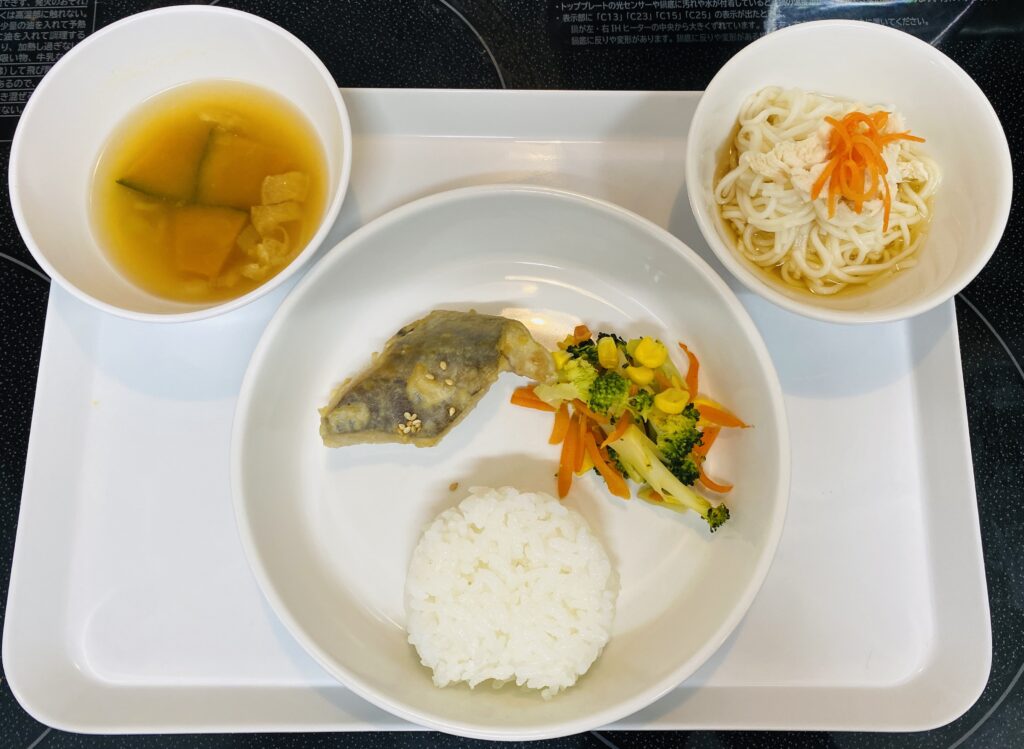 タラの洋風ごま照り焼き ブロッコリーソテー おやつ そうめん