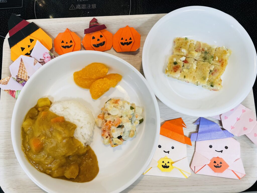 ツナカレー コロコロサラダ おやつ 豆腐のおやき